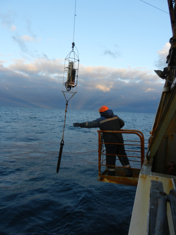 НИС «Вильнюс» с научной группой на борту принял участие в международной экосистемной съемке в Северных морях