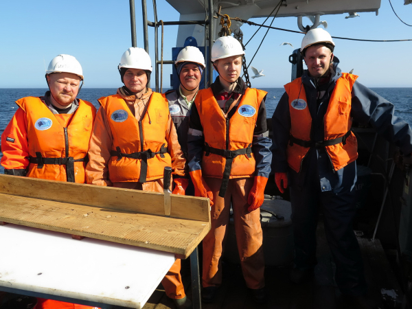 Завершилась ежегодная комплексная съемка камчатского краба в Баренцевом море на НИС «Профессор Бойко»