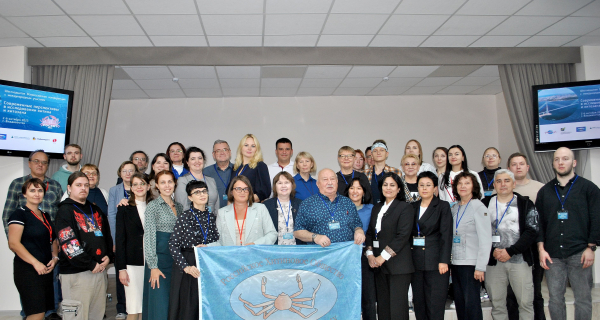 Ученые Полярного филиала выступили на Всероссийской конференции в Институте химии ДВО РАН во Владивостоке